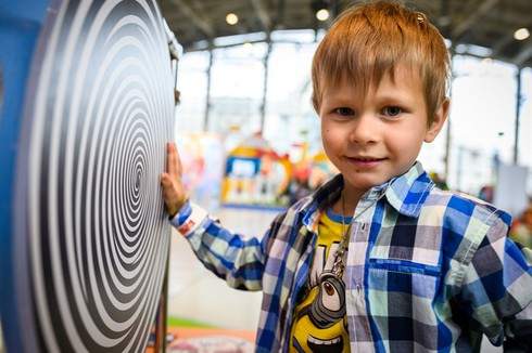 Экспонат «волчок кюхельхауза»