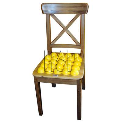 Стул с шарами