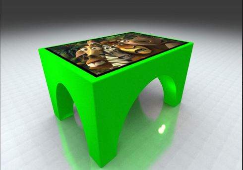 Детский интерактивный столик создан аркада