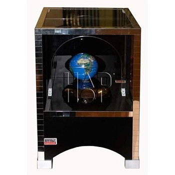 Экспонат «левитрон»